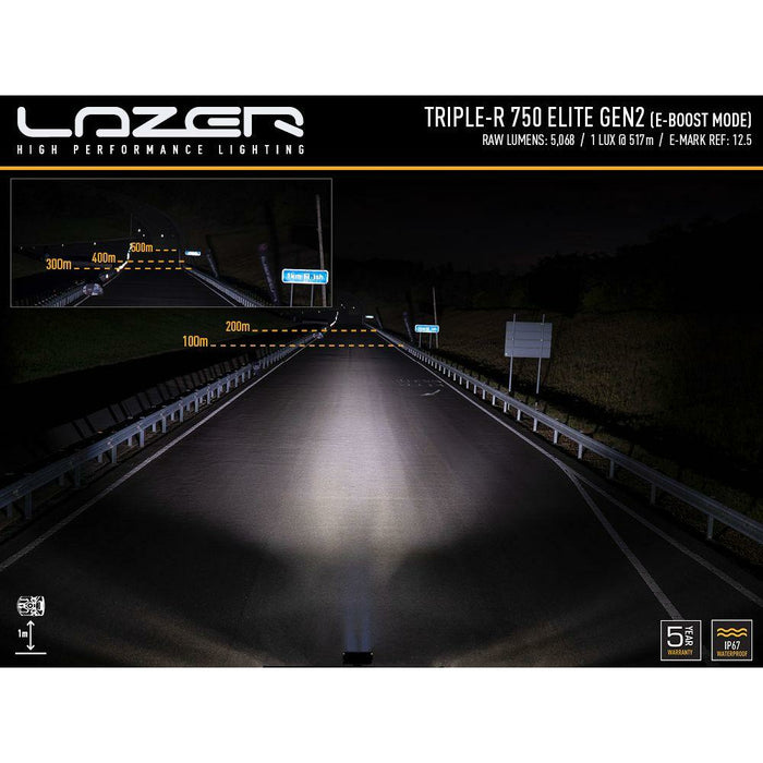 LAZER ekstralys TRIPLE-R 750 ELITE LED bar ute på natta